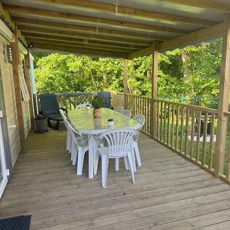 Mobilhome A La Palmyre Aux Charmettes مكان تخييم لو ماثيز