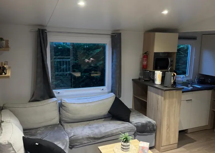 Κάμπινγκ Mobilhome A La Palmyre Aux Charmettes *